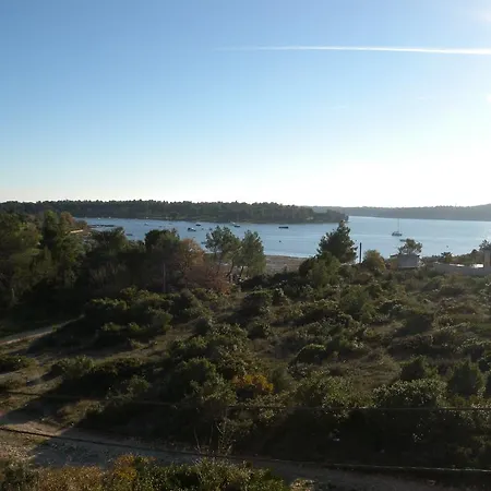 Апартаменты 6 Медулин